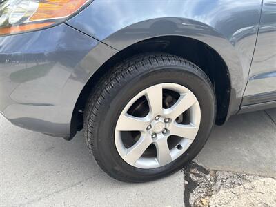 2009 Hyundai SANTA FE Limited   - Photo 10 - Topeka, KS 66608