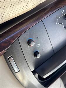 2012 Toyota Avalon   - Photo 23 - Topeka, KS 66608