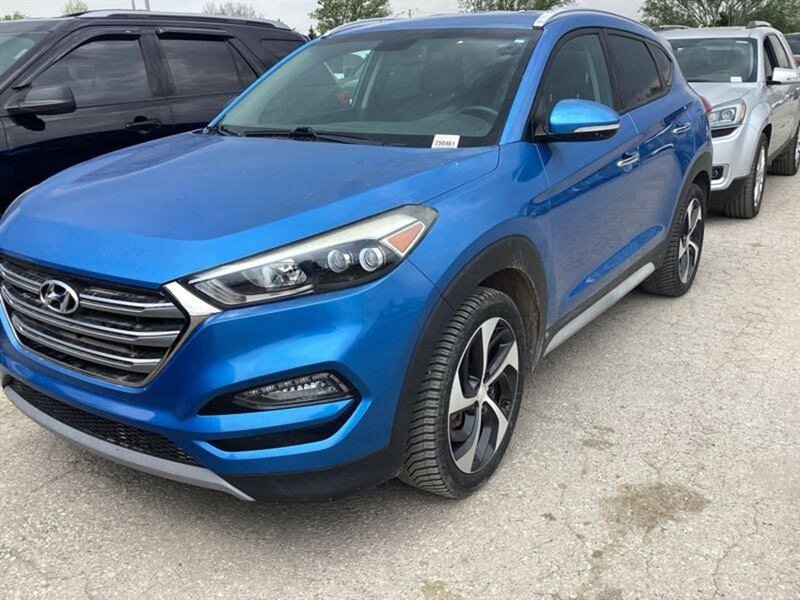 2018 Hyundai TUCSON Value   - Photo 1 - Topeka, KS 66608