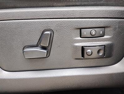 2016 RAM 1500 Laramie   - Photo 17 - Topeka, KS 66608