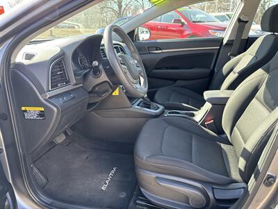 2018 Hyundai ELANTRA SEL   - Photo 12 - Topeka, KS 66608