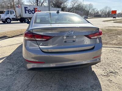 2018 Hyundai ELANTRA SEL   - Photo 4 - Topeka, KS 66608