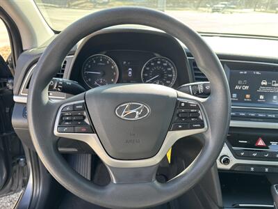 2018 Hyundai ELANTRA SEL   - Photo 14 - Topeka, KS 66608