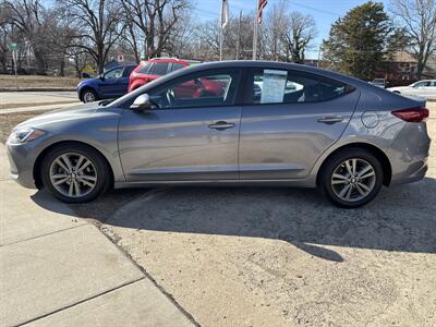 2018 Hyundai ELANTRA SEL   - Photo 5 - Topeka, KS 66608