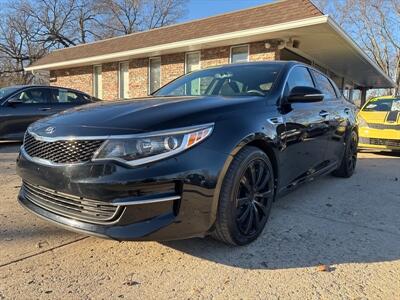 2016 Kia Optima LX   - Photo 2 - Topeka, KS 66608