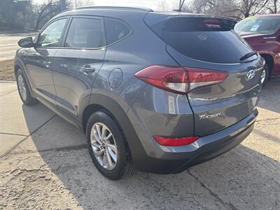 2016 Hyundai TUCSON SE - Photo 5 - Topeka, KS 66608