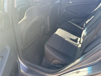 2016 Hyundai TUCSON SE - Photo 15 - Topeka, KS 66608