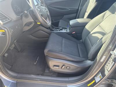 2016 Hyundai TUCSON SE - Photo 9 - Topeka, KS 66608