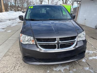 2016 Dodge Grand Caravan SXT   - Photo 2 - Topeka, KS 66608