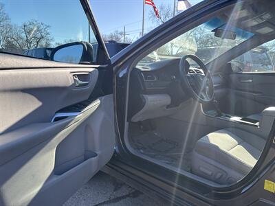 2015 Toyota Camry LE - Photo 11 - Topeka, KS 66608