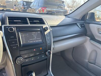 2015 Toyota Camry LE - Photo 18 - Topeka, KS 66608
