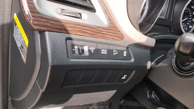 2018 Hyundai SANTA FE Sport 2.4L   - Photo 12 - Topeka, KS 66608