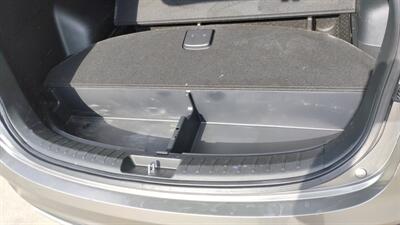 2018 Hyundai SANTA FE Sport 2.4L   - Photo 32 - Topeka, KS 66608