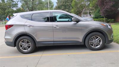 2018 Hyundai SANTA FE Sport 2.4L   - Photo 2 - Topeka, KS 66608