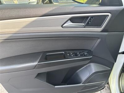 2020 Volkswagen Atlas S - Photo 13 - Topeka, KS 66608
