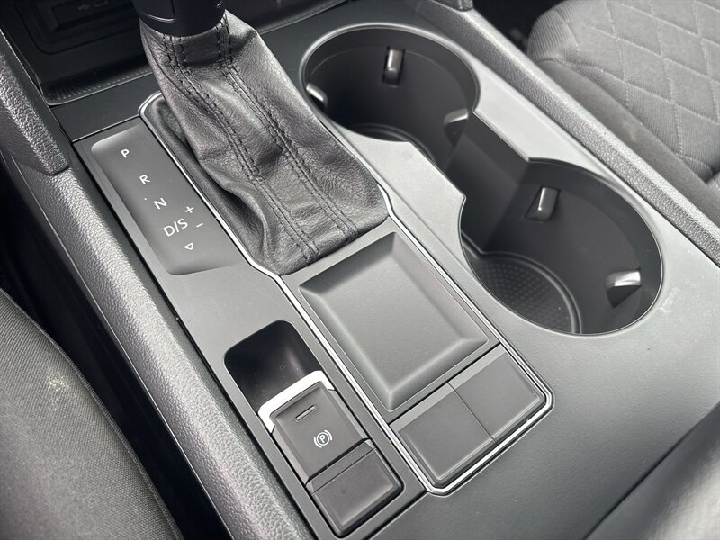 2020 Volkswagen Atlas S   - Photo 20 - Topeka, KS 66608