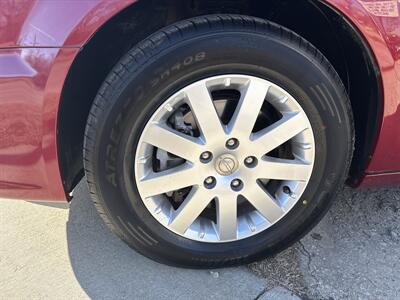 2016 Chrysler Town & Country Touring   - Photo 6 - Topeka, KS 66608