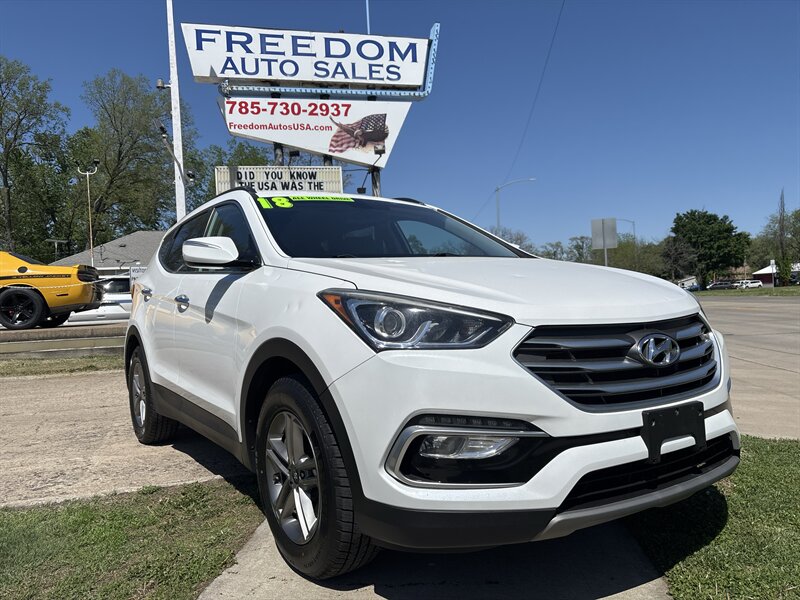 2018 Hyundai SANTA FE Sport 2.4L   - Photo 1 - Topeka, KS 66608
