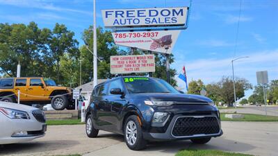 2020 Kia Soul LX   - Photo 1 - Topeka, KS 66608