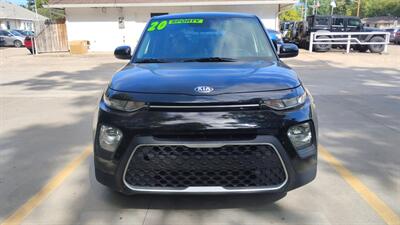 2020 Kia Soul LX   - Photo 8 - Topeka, KS 66608