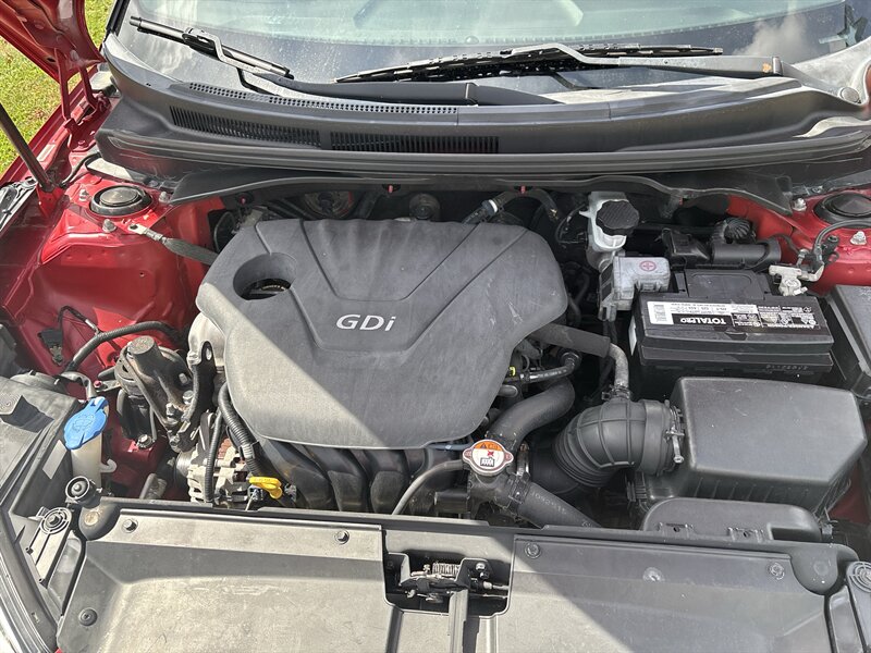 2014 Hyundai VELOSTER   - Photo 10 - Topeka, KS 66608