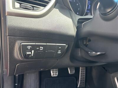2014 Hyundai VELOSTER - Photo 15 - Topeka, KS 66608