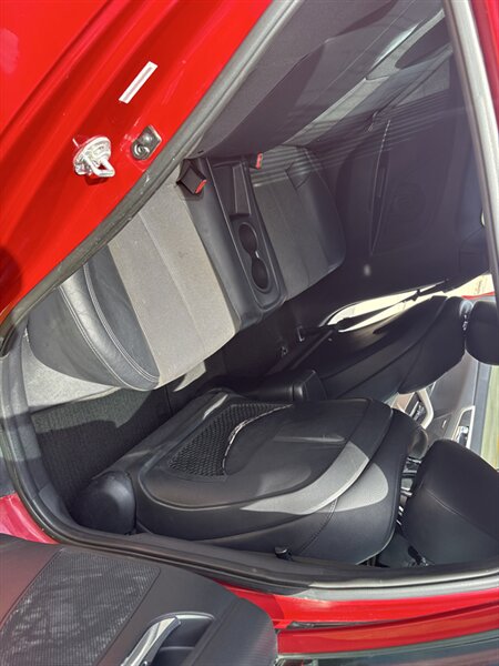 2014 Hyundai VELOSTER   - Photo 24 - Topeka, KS 66608