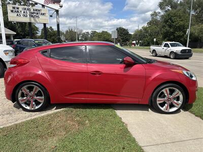 2014 Hyundai VELOSTER - Photo 2 - Topeka, KS 66608