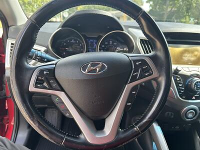 2014 Hyundai VELOSTER - Photo 16 - Topeka, KS 66608