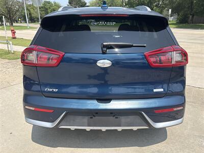 2019 Kia Niro LX   - Photo 4 - Topeka, KS 66608