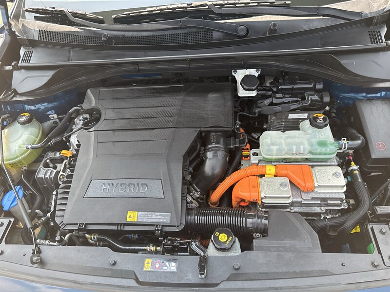 2019 Kia Niro LX   - Photo 10 - Topeka, KS 66608