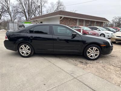 2008 Ford Fusion V6 SE   - Photo 4 - Topeka, KS 66608