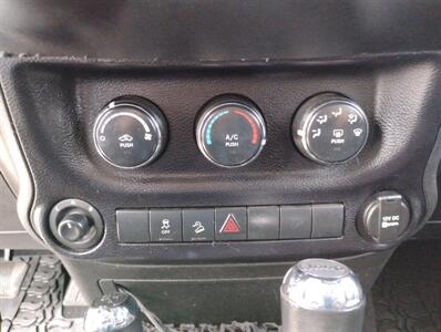 2015 Jeep Wrangler Sport   - Photo 17 - Topeka, KS 66608