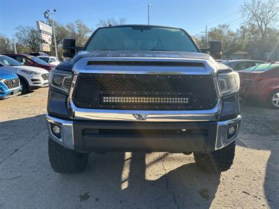 2017 Toyota Tundra SR5   - Photo 2 - Topeka, KS 66608