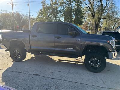 2017 Toyota Tundra SR5   - Photo 4 - Topeka, KS 66608