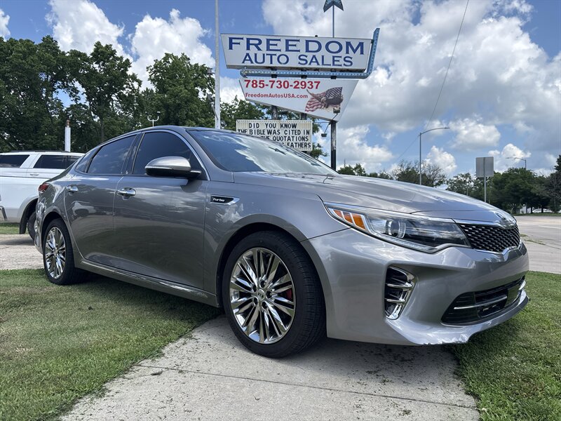 2016 Kia Optima SXL AT Turbo's photo