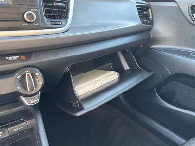 2018 Kia Rio S   - Photo 19 - Topeka, KS 66608