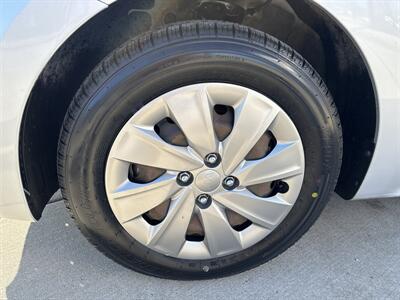 2018 Kia Rio S   - Photo 7 - Topeka, KS 66608