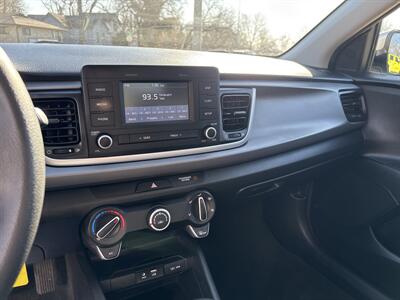 2018 Kia Rio S   - Photo 16 - Topeka, KS 66608
