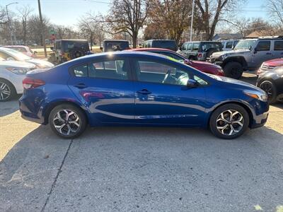 2018 Kia Forte LX   - Photo 6 - Topeka, KS 66608