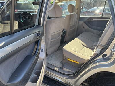2004 Toyota 4Runner SR5   - Photo 17 - Topeka, KS 66608