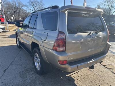 2004 Toyota 4Runner SR5   - Photo 5 - Topeka, KS 66608