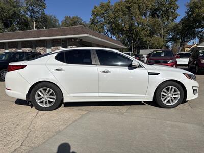 2015 Kia Optima LX   - Photo 1 - Topeka, KS 66608
