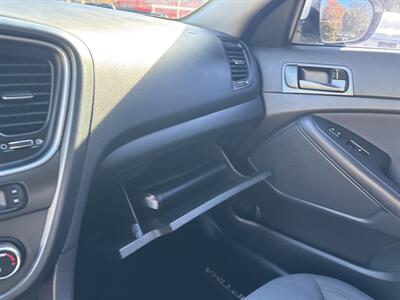 2015 Kia Optima LX   - Photo 19 - Topeka, KS 66608