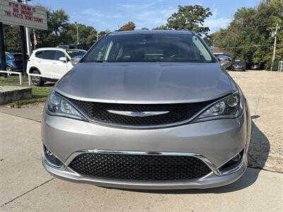 2018 Chrysler Pacifica Limited - Photo 8 - Topeka, KS 66608