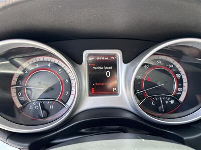 2017 Dodge Journey Crossroad   - Photo 18 - Topeka, KS 66608