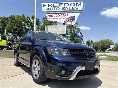 2017 Dodge Journey Crossroad   - Photo 1 - Topeka, KS 66608