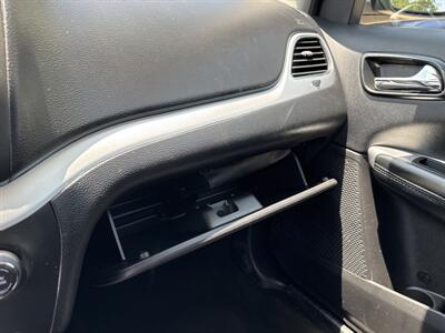 2017 Dodge Journey Crossroad   - Photo 22 - Topeka, KS 66608