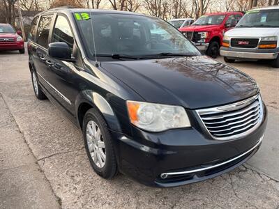 2013 Chrysler Town & Country Touring   - Photo 3 - Topeka, KS 66608