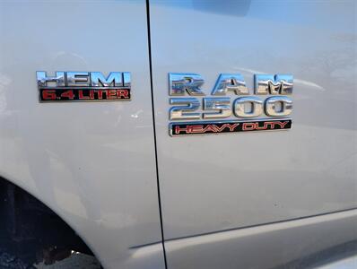 2016 RAM 2500 Tradesman   - Photo 9 - Topeka, KS 66608